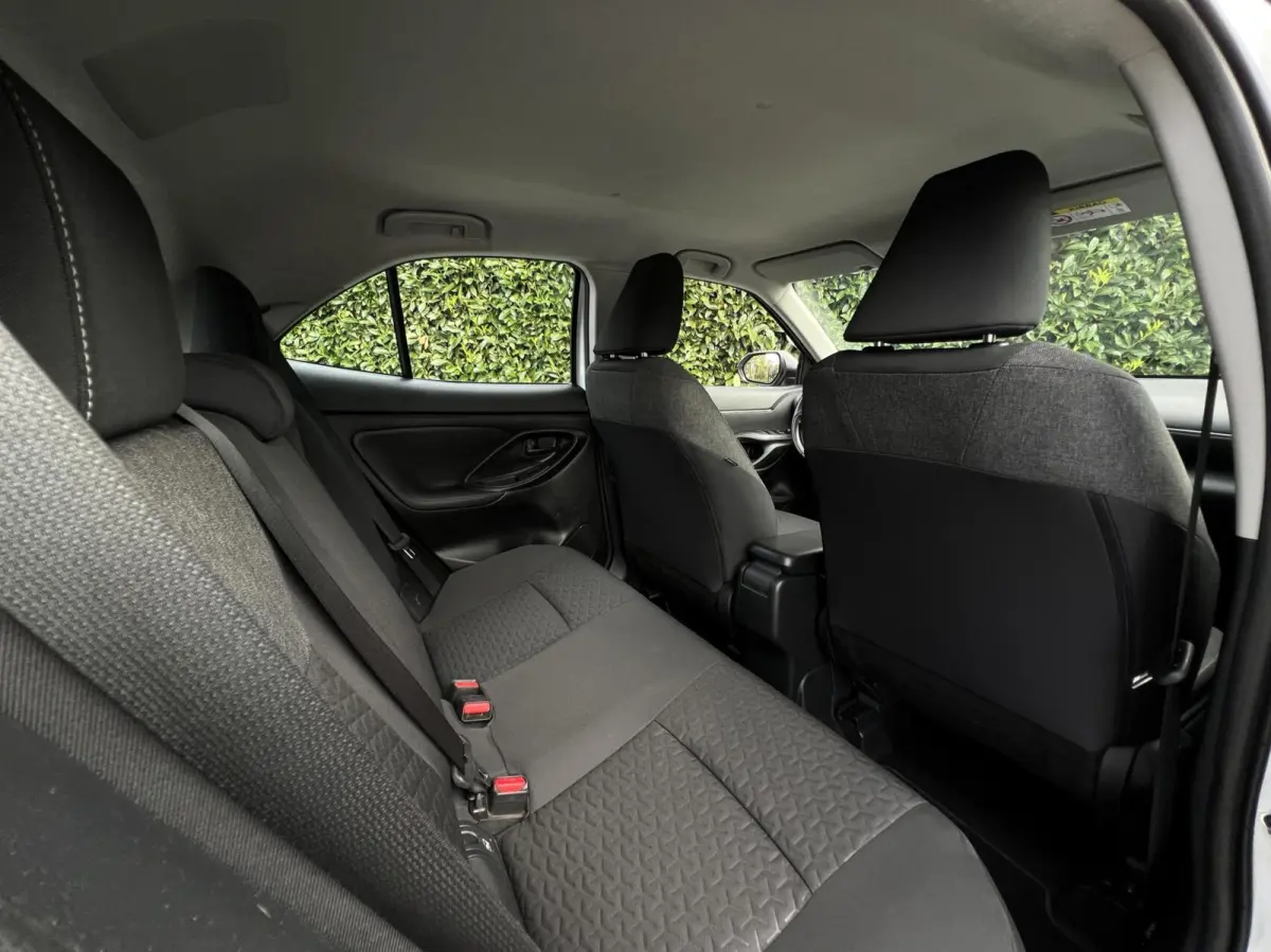 1.5 Hybrid Comfort, DEALER ONDERHOUDEN, CARPLAY, CRUISE CONTROL, CLIMATE CONTROL, CAMERA, LED, PDC, DAB, LICHTMETAAL 16"