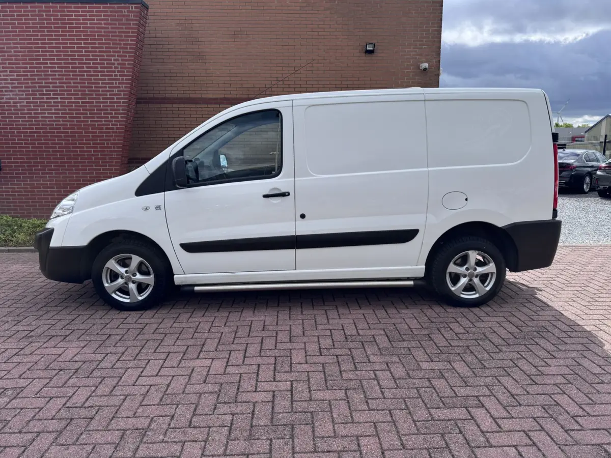 DANGEL 4X4 DGL0/8T 2.0HDI, Inbouw, Omvormer, Koelkast/Vriezer, Camera, Trekhaak, 4WD, Marge