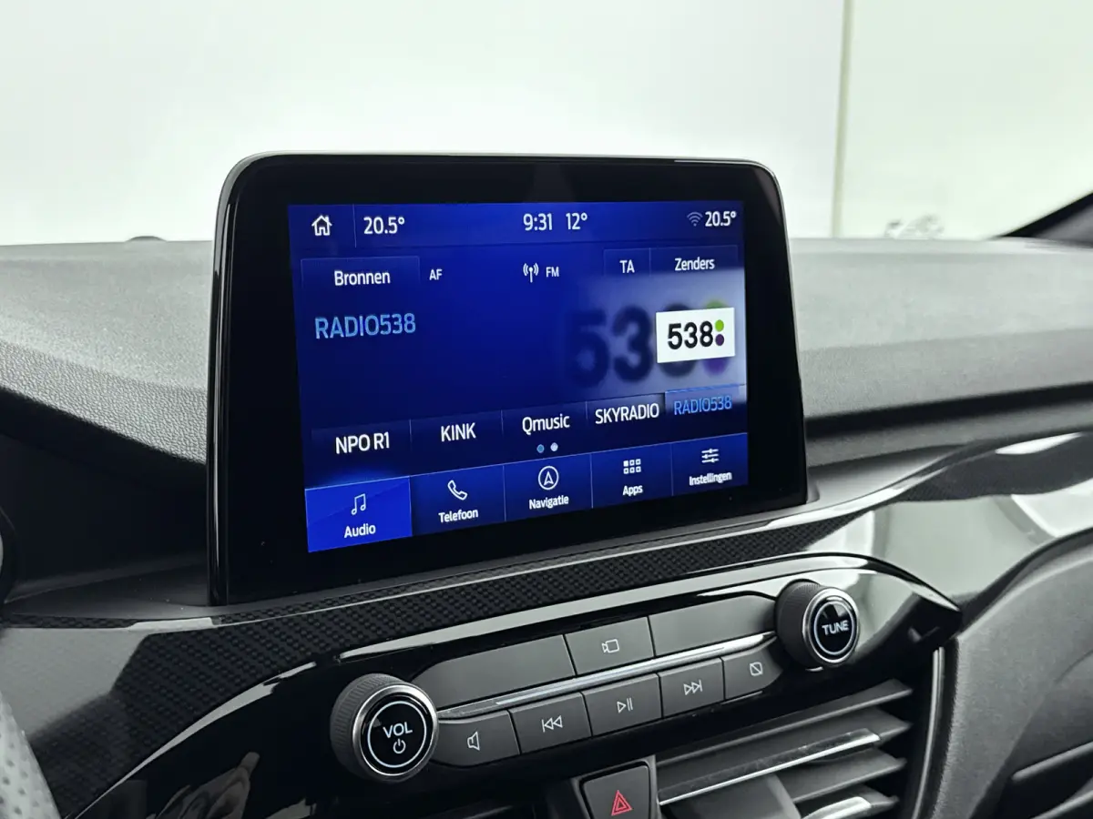 2.5 PHEV ST-Line | Winterpack | 19 Inch | Adaptive Cruise | BLIS | Camera V+A | CarPlay/Android Auto |