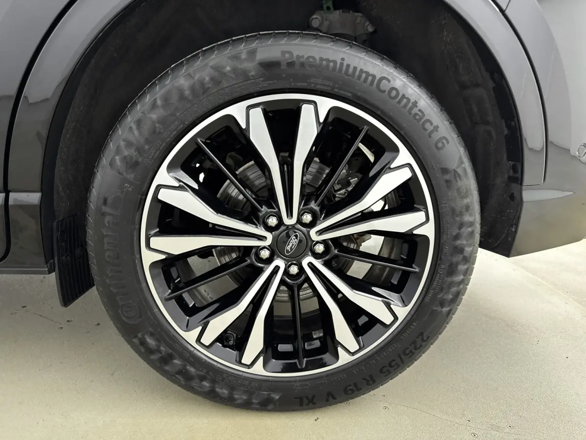 2.5 PHEV ST-Line | Winterpack | 19 Inch | Adaptive Cruise | BLIS | Camera V+A | CarPlay/Android Auto |