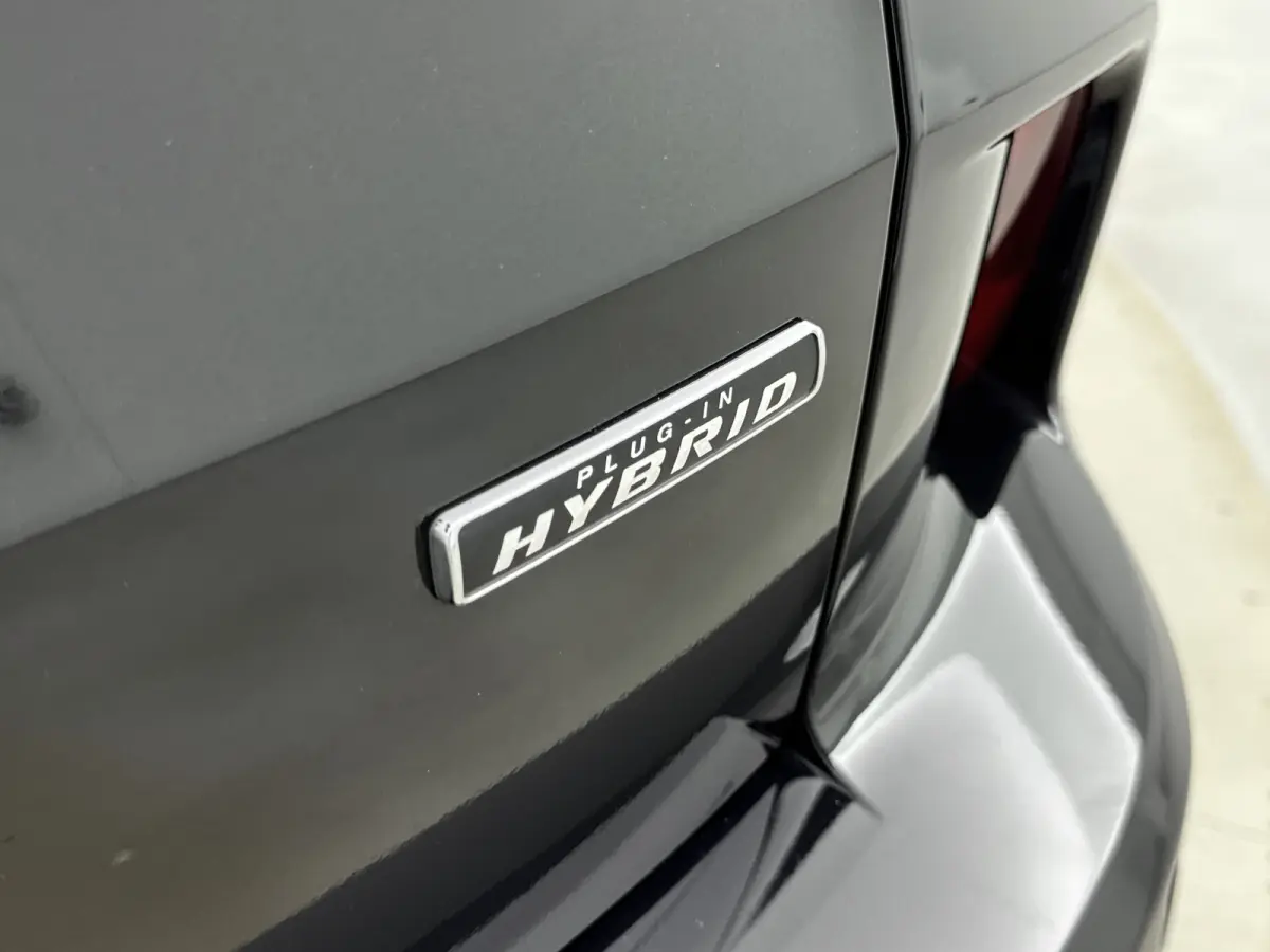 2.5 PHEV ST-Line | Winterpack | 19 Inch | Adaptive Cruise | BLIS | Camera V+A | CarPlay/Android Auto |