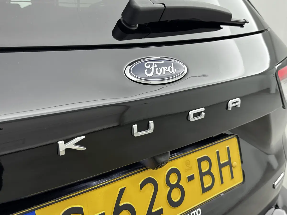 2.5 PHEV ST-Line | Winterpack | 19 Inch | Adaptive Cruise | BLIS | Camera V+A | CarPlay/Android Auto |