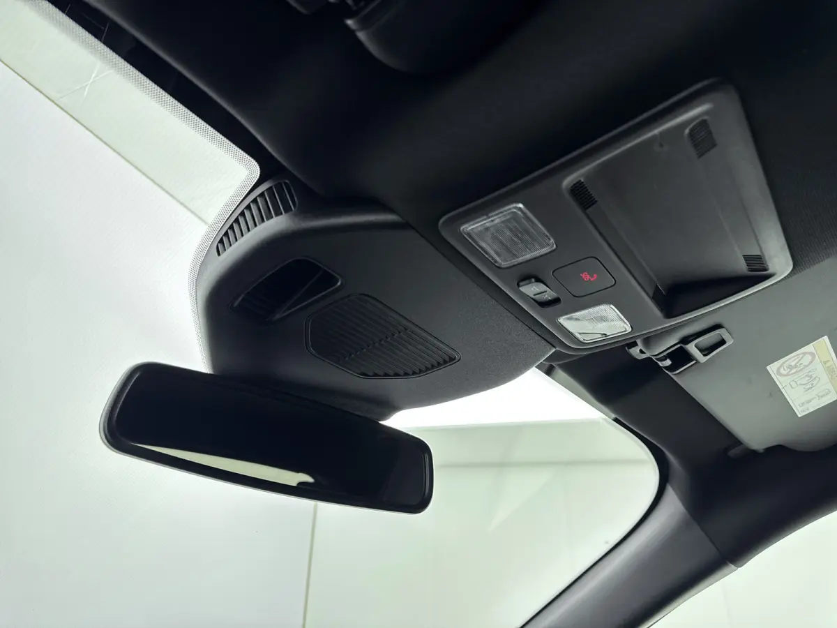 2.5 PHEV ST-Line | Winterpack | 19 Inch | Adaptive Cruise | BLIS | Camera V+A | CarPlay/Android Auto |