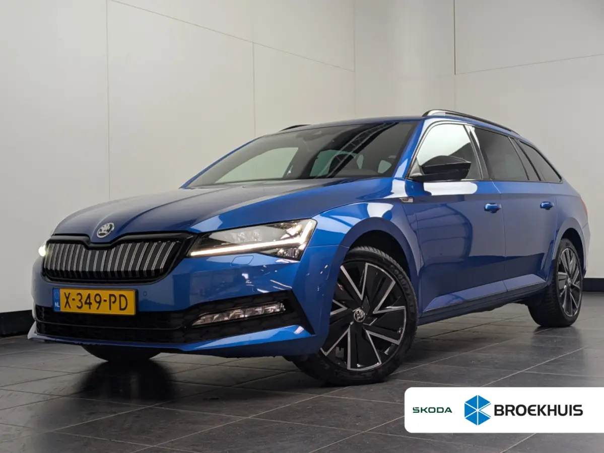 1.4 TSI iV Sportline Business l Elektr. Trekhaak l Matrix LED l 19" l Elektr. Stoel incl Memory l Alcantara/Leder l