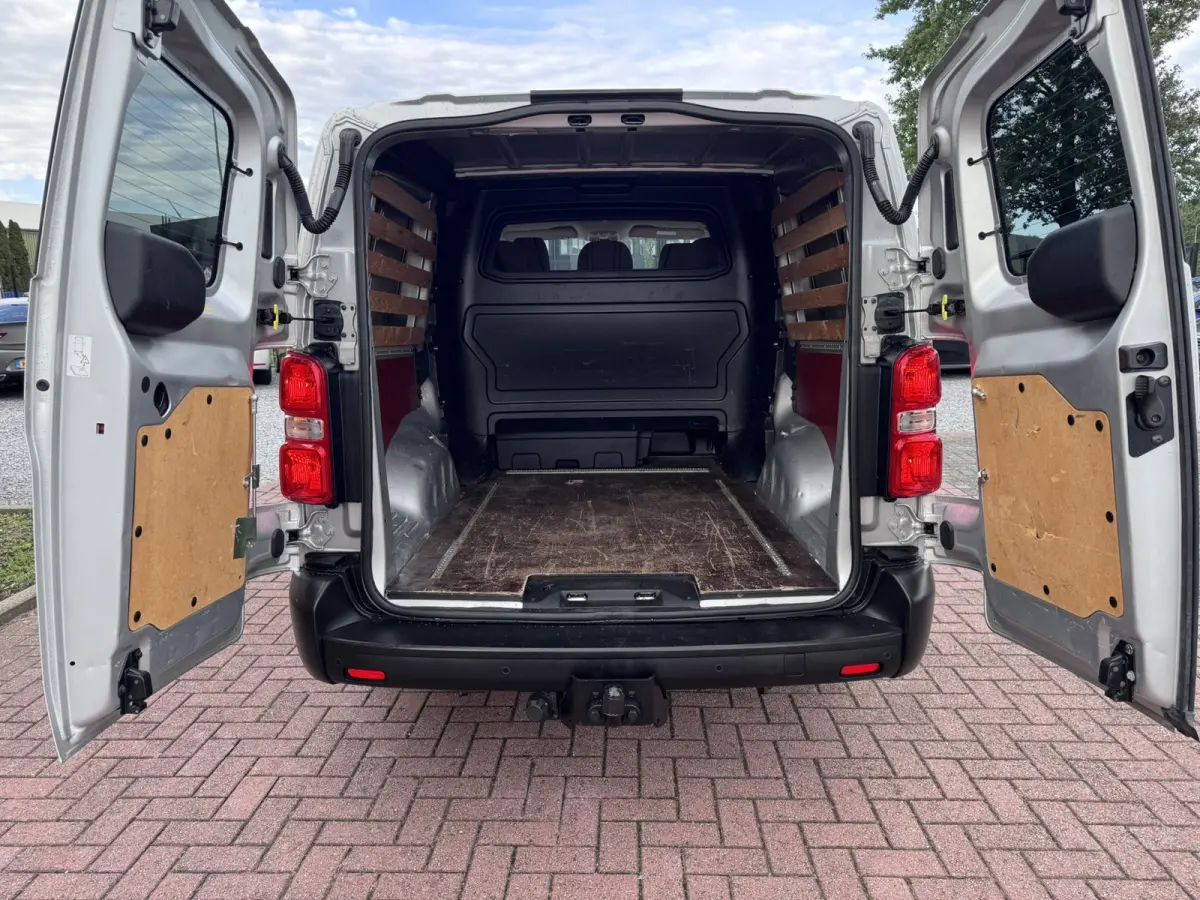 2.0 BlueHDI 120 Comfort XL DC S&S 5 pers, Euro 6, L3H1, Trekhaak, Marge,