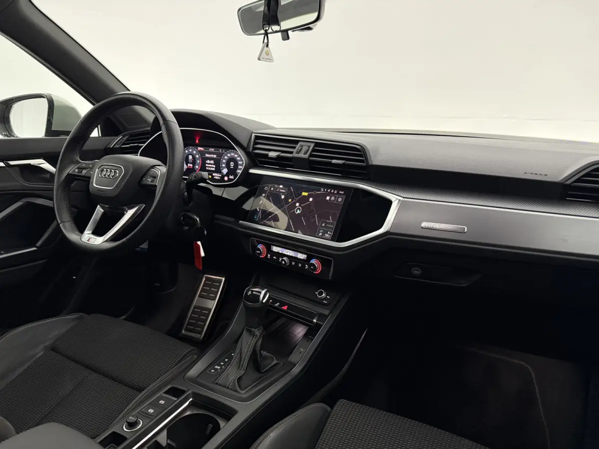 35 TFSI S-Line | Pano | Virtual | Carplay | Cruise | Navi | LED | Trekhaak | Parkeersens.