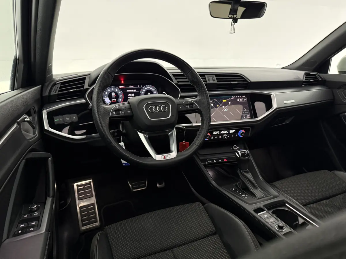35 TFSI S-Line | Pano | Virtual | Carplay | Cruise | Navi | LED | Trekhaak | Parkeersens.