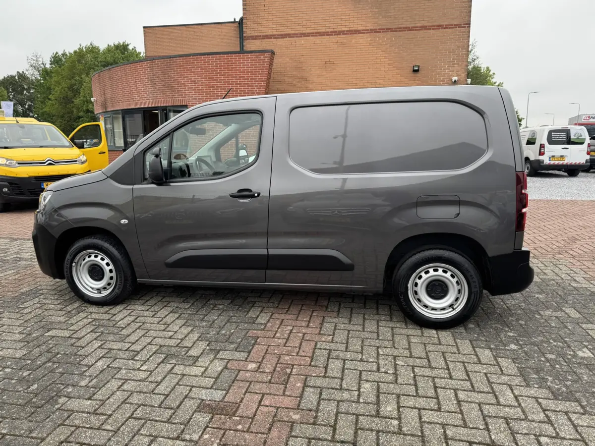 1.5 BlueHDI Club, Euro 6, Apple carplay, L1H1