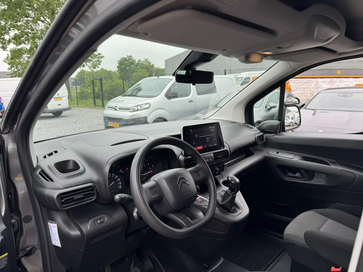 1.5 BlueHDI Club, Euro 6, Apple carplay, L1H1