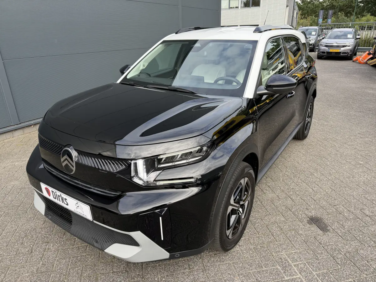 145pk Hybrid Max (Camera - Parkeersensoren V+A - LED - Navigatie - Automatische Airco - Dodehoek detectie - Apple Carplay)