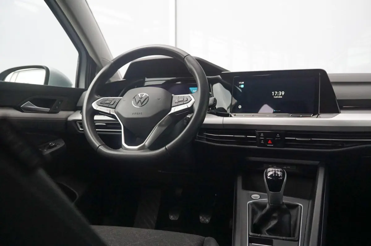 1.0 TSI 110pk Life | Apple Carplay & Android Auto | Achteruitrijcamera | Adaptive Cruise
