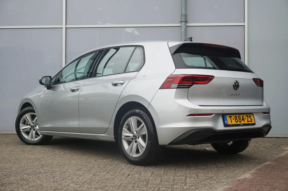 1.0 TSI 110pk Life | Apple Carplay & Android Auto | Achteruitrijcamera | Adaptive Cruise