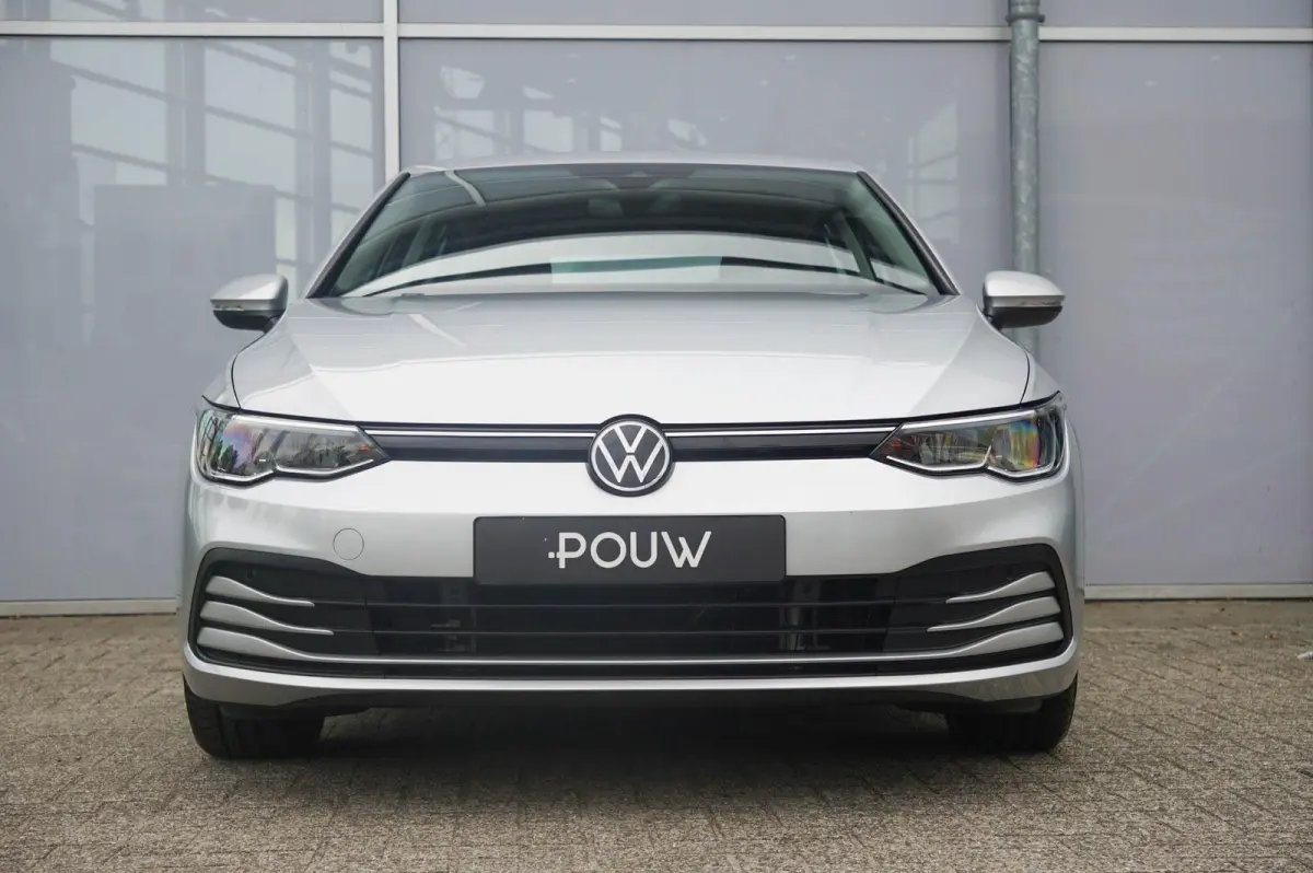 1.0 TSI 110pk Life | Apple Carplay & Android Auto | Achteruitrijcamera | Adaptive Cruise