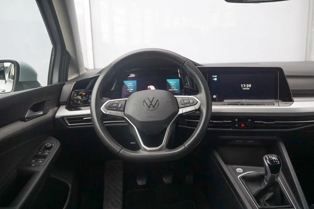 1.0 TSI 110pk Life | Apple Carplay & Android Auto | Achteruitrijcamera | Adaptive Cruise