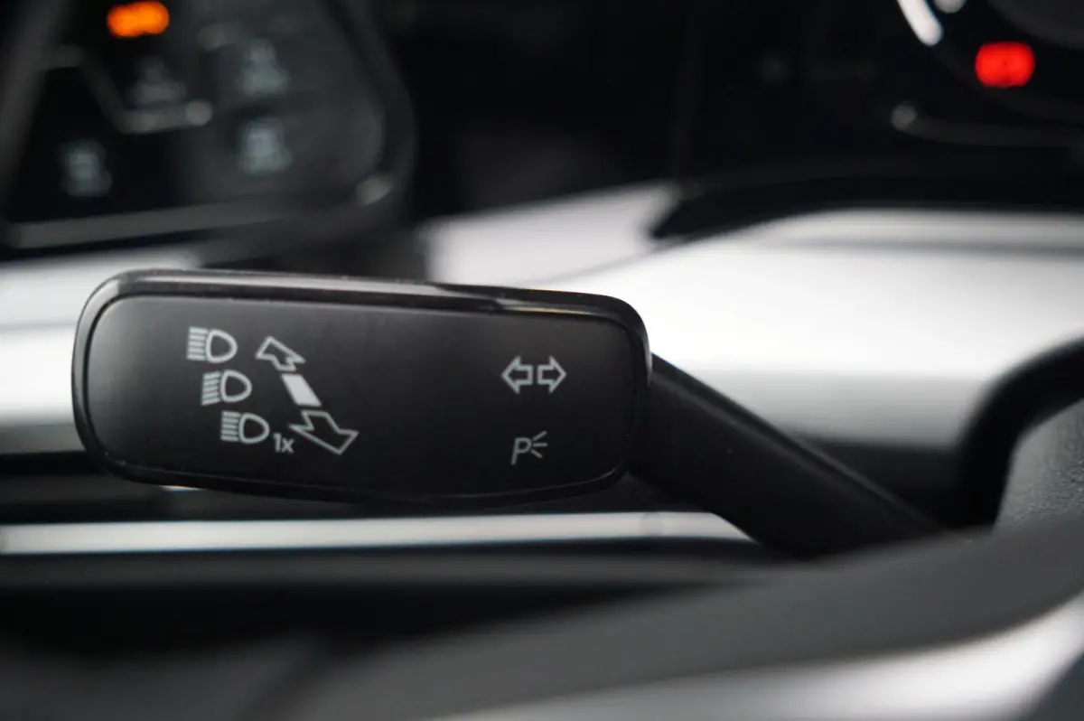 1.0 TSI 110pk Life | Apple Carplay & Android Auto | Achteruitrijcamera | Adaptive Cruise