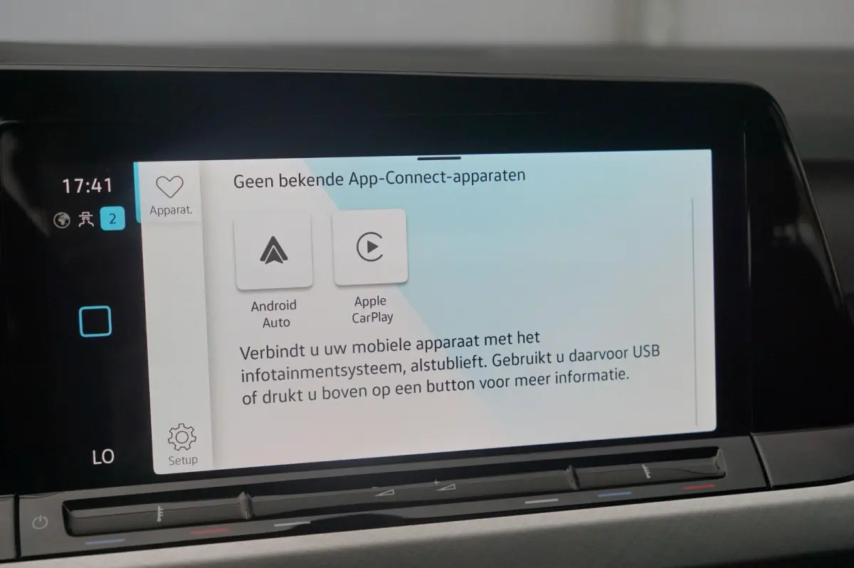1.0 TSI 110pk Life | Apple Carplay & Android Auto | Achteruitrijcamera | Adaptive Cruise