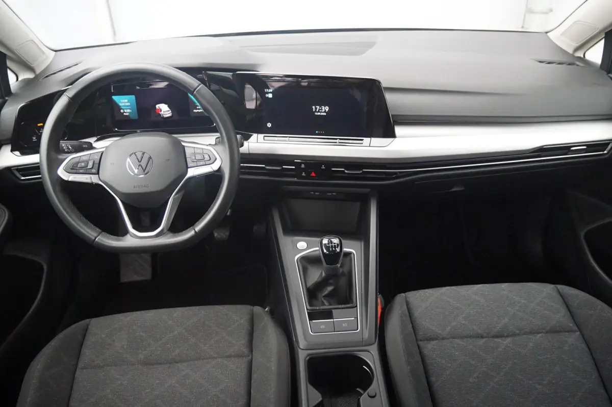 1.0 TSI 110pk Life | Apple Carplay & Android Auto | Achteruitrijcamera | Adaptive Cruise