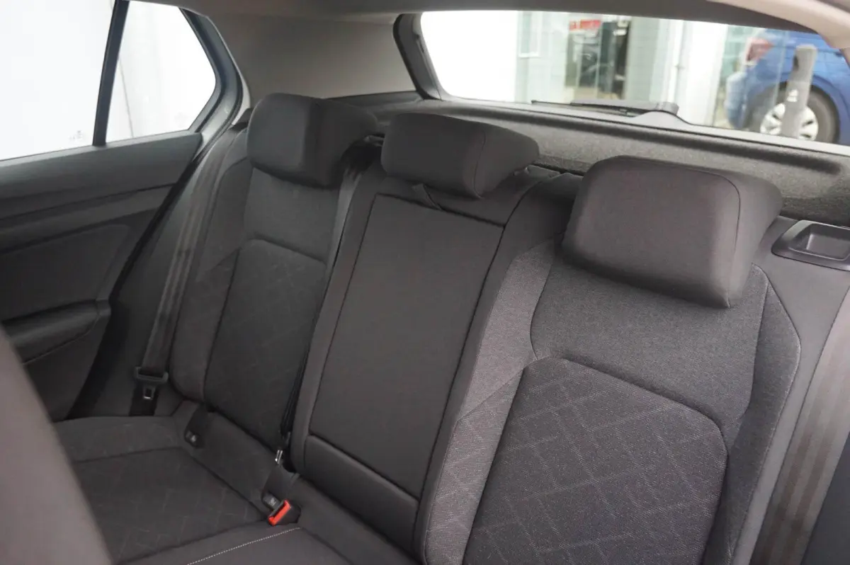 1.0 TSI 110pk Life | Apple Carplay & Android Auto | Achteruitrijcamera | Adaptive Cruise