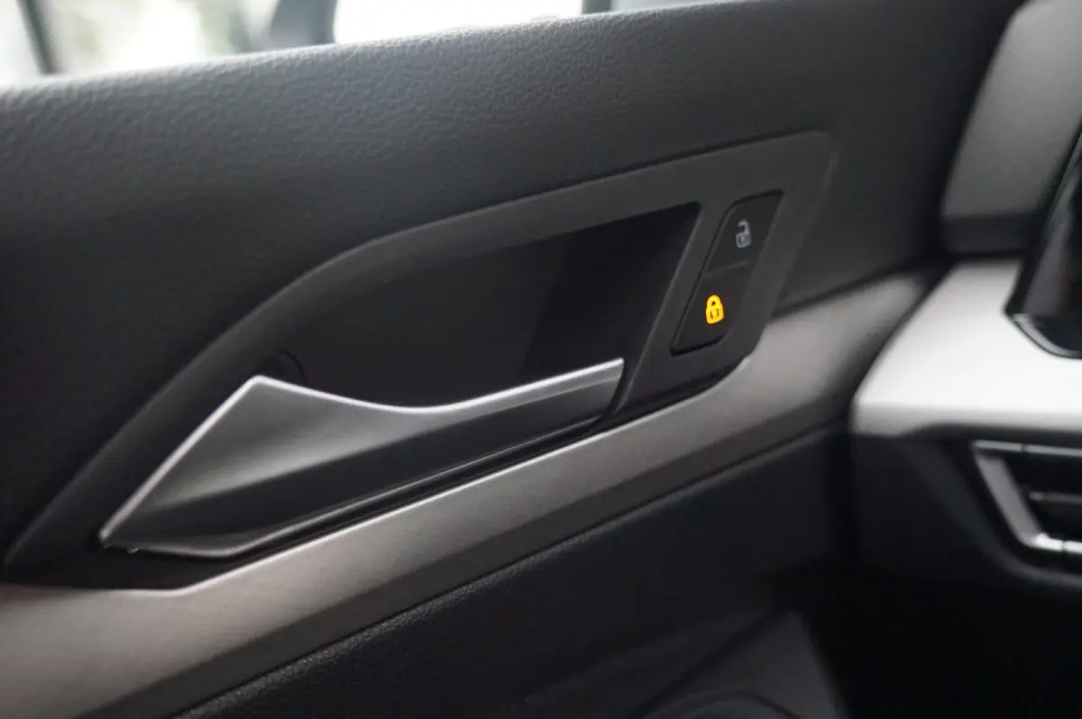1.0 TSI 110pk Life | Apple Carplay & Android Auto | Achteruitrijcamera | Adaptive Cruise