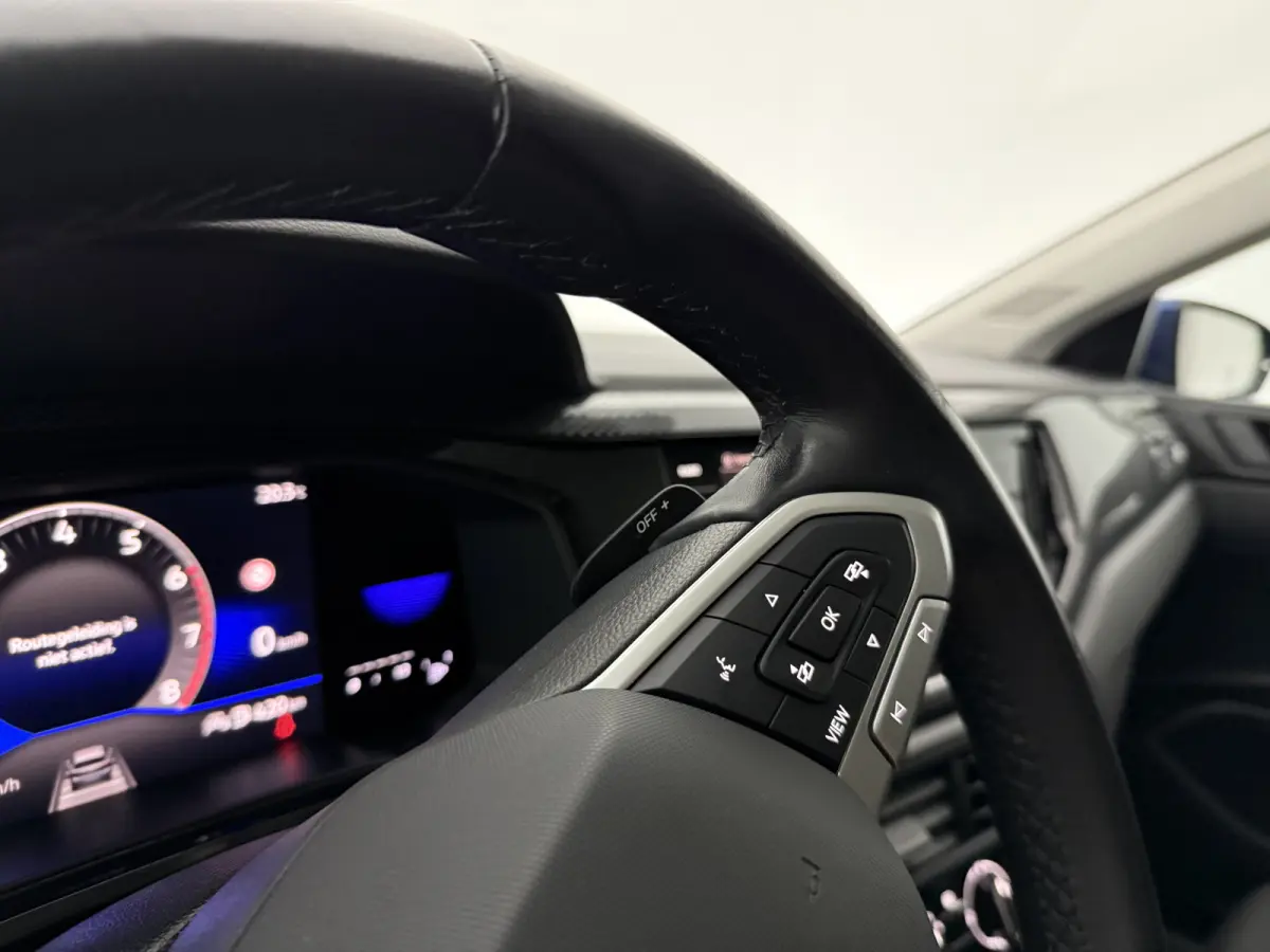 1.0 TSI Life | Airco | Virtual | Cruise | Carplay | Navi | Parkeersens.