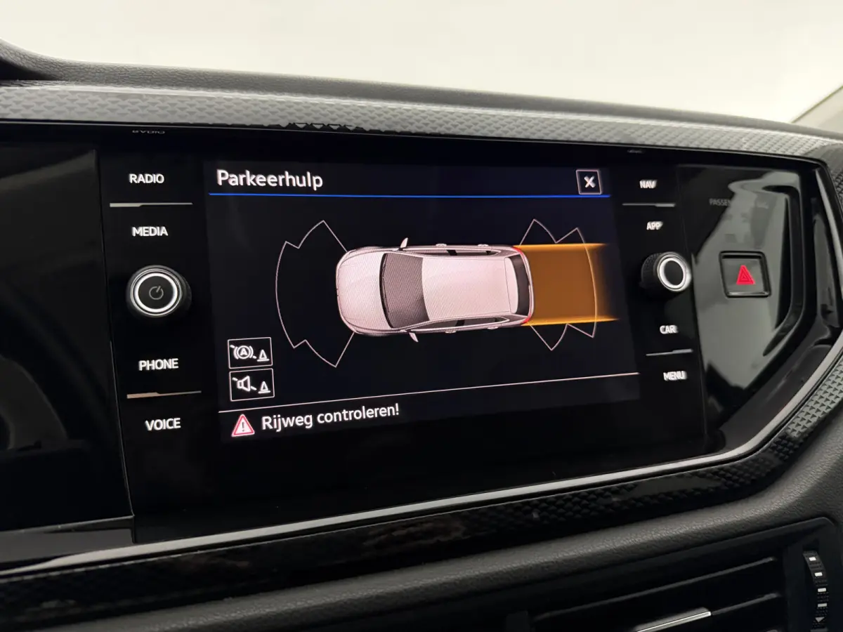 1.0 TSI Life | Airco | Virtual | Cruise | Carplay | Navi | Parkeersens.