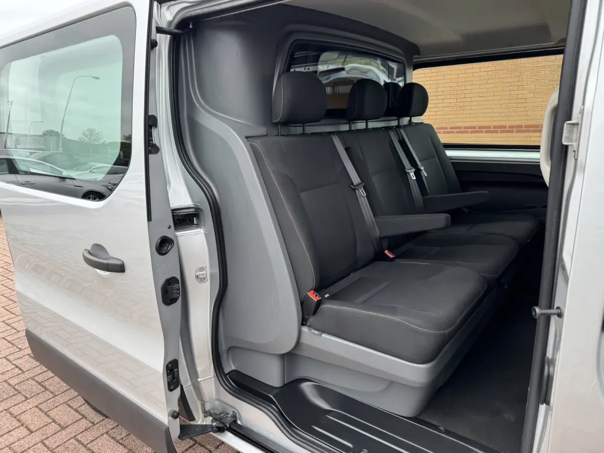 1.6 dCi T29 L2H1 DC Comfort, BTW, Euro 6, 5 Persoons, Navigatie, PDC