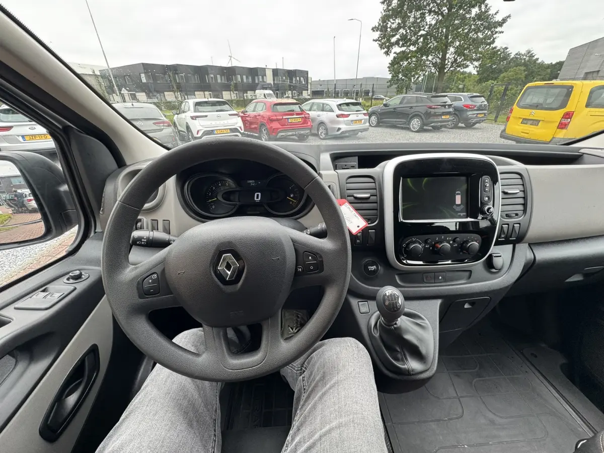 1.6 dCi T29 L2H1 DC Comfort, BTW, Euro 6, 5 Persoons, Navigatie, PDC
