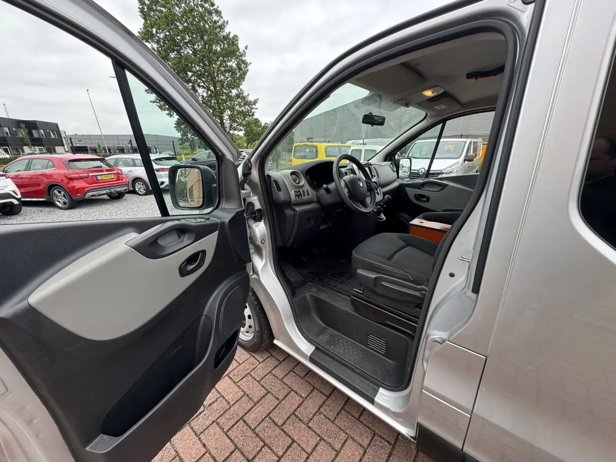 1.6 dCi T29 L2H1 DC Comfort, BTW, Euro 6, 5 Persoons, Navigatie, PDC