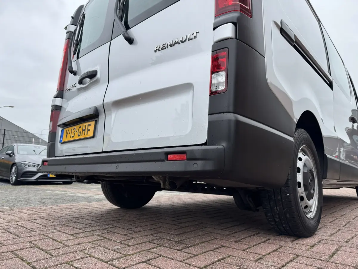 1.6 dCi T29 L2H1 DC Comfort, BTW, Euro 6, 5 Persoons, Navigatie, PDC