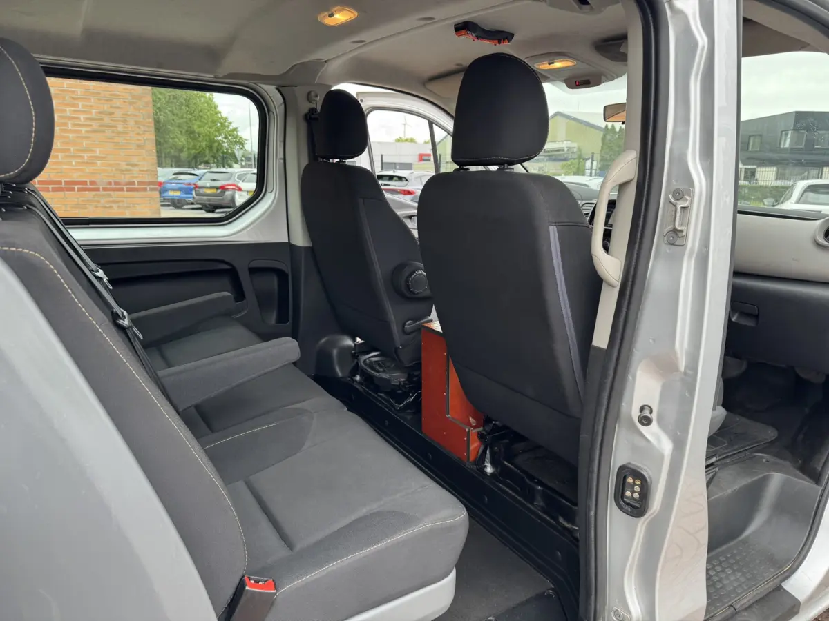1.6 dCi T29 L2H1 DC Comfort, BTW, Euro 6, 5 Persoons, Navigatie, PDC