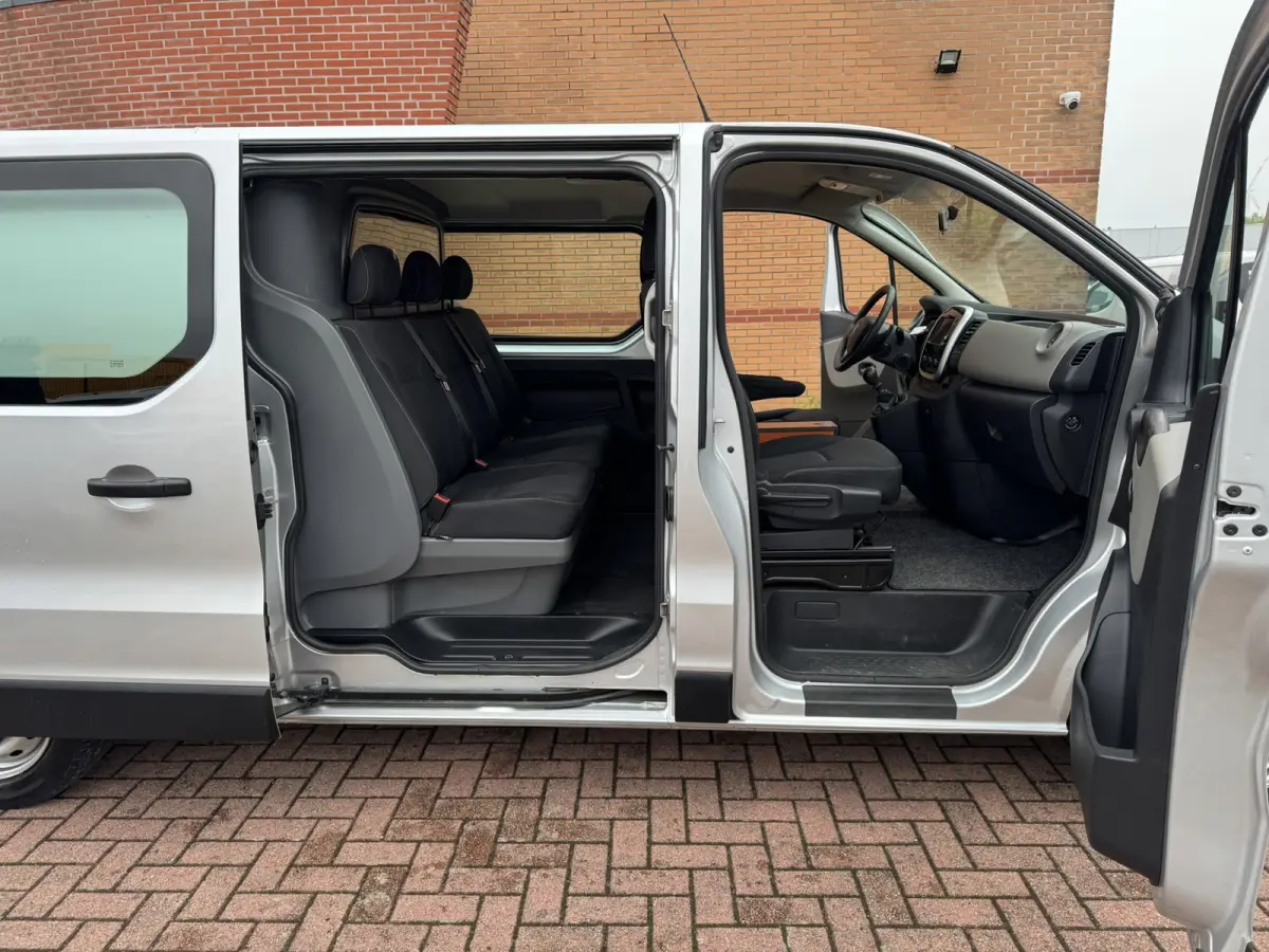 1.6 dCi T29 L2H1 DC Comfort, BTW, Euro 6, 5 Persoons, Navigatie, PDC