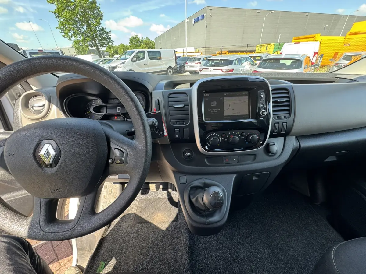 1.6 dCi T29 L2H1 DC Comfort, BTW, Euro 6, 5 Persoons, Navigatie, PDC