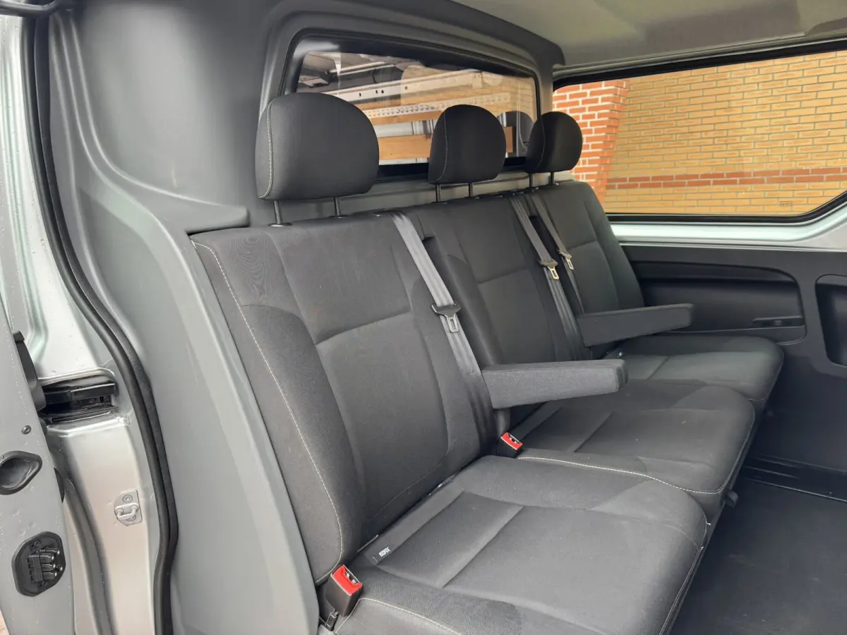 1.6 dCi T29 L2H1 DC Comfort, BTW, Euro 6, 5 Persoons, Navigatie, PDC