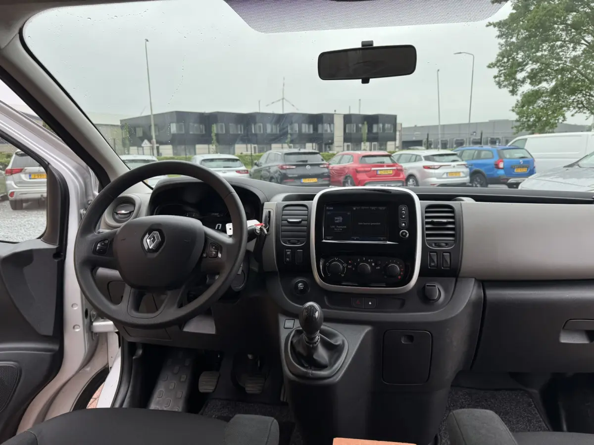 1.6 dCi T29 L2H1 DC Comfort, BTW, Euro 6, 5 Persoons, Navigatie, PDC