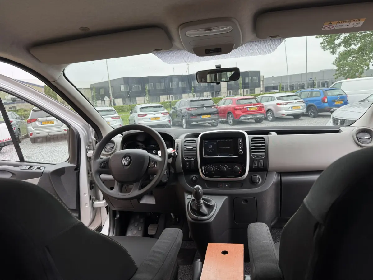 1.6 dCi T29 L2H1 DC Comfort, BTW, Euro 6, 5 Persoons, Navigatie, PDC