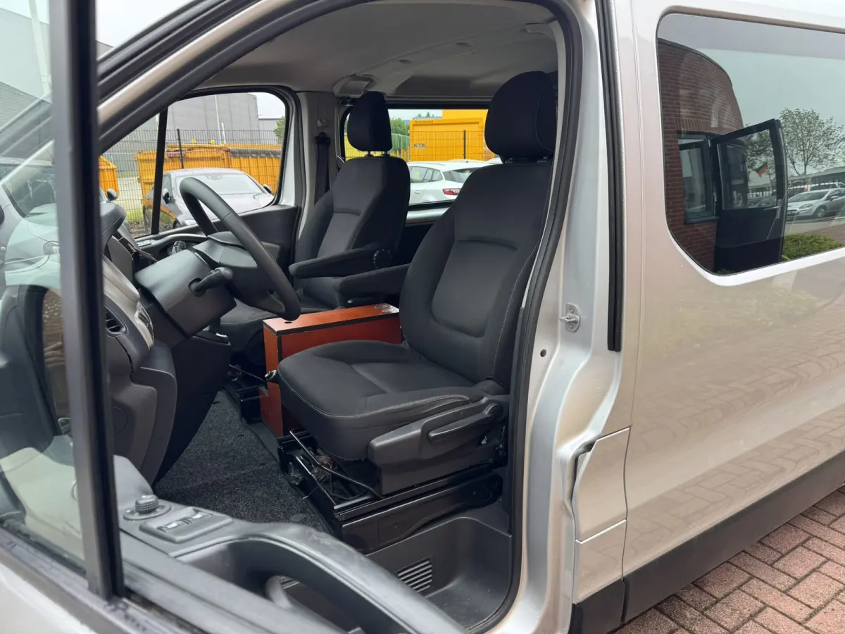 1.6 dCi T29 L2H1 DC Comfort, BTW, Euro 6, 5 Persoons, Navigatie, PDC
