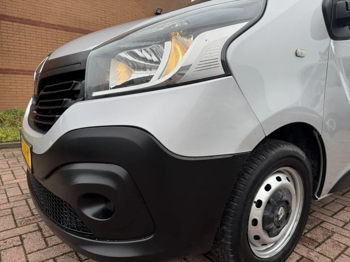 1.6 dCi T29 L2H1 DC Comfort, BTW, Euro 6, 5 Persoons, Navigatie, PDC
