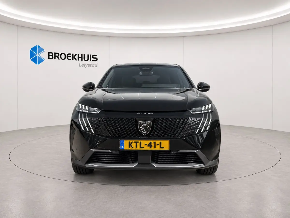 1.2 HYBRID 145PK GT AUTOMAAT / NAVI / LEDER / CLIMA / LED / PDC / 19" LMV / ALCANTARA / CAMERA / WINTERPAKKET / ADAPT. CRUISECONTROL / 1E EIGENAAR / NIEUWSTAAT !!