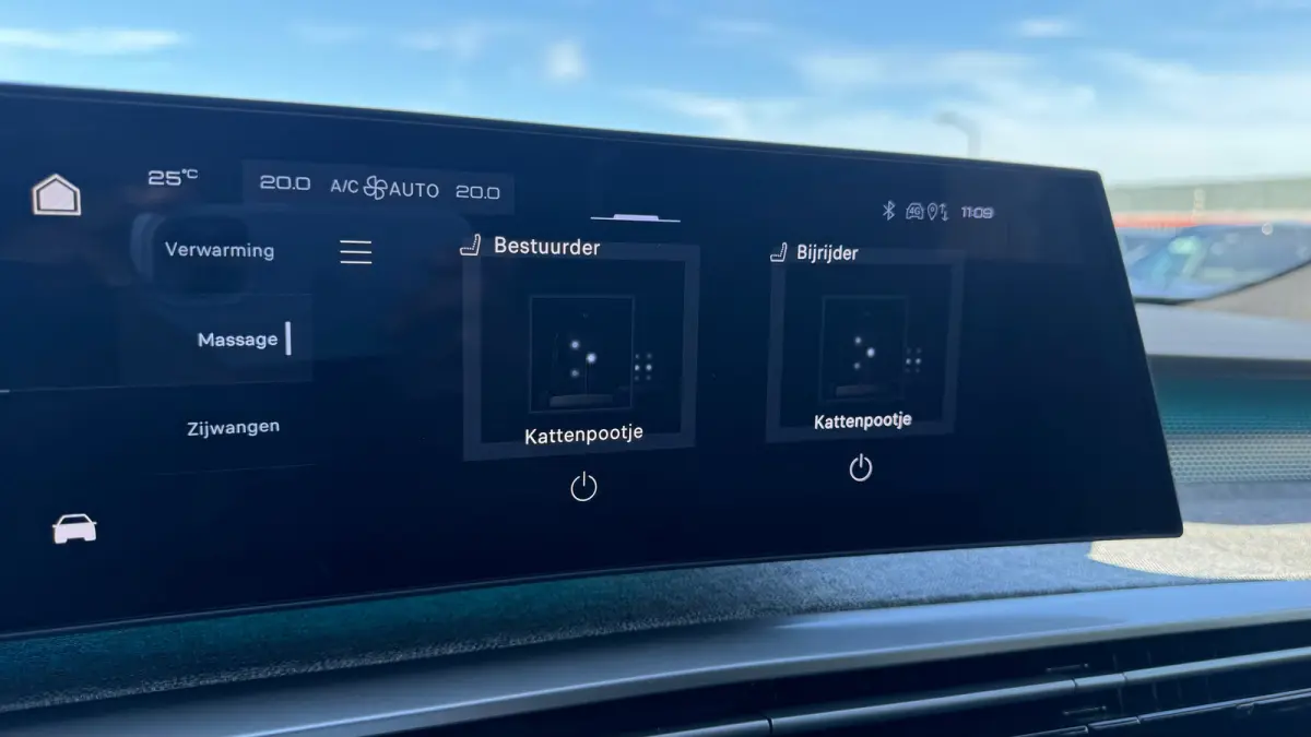 1.2 HYBRID 145PK GT AUTOMAAT / NAVI / LEDER / CLIMA / LED / PDC / 19" LMV / ALCANTARA / CAMERA / WINTERPAKKET / ADAPT. CRUISECONTROL / 1E EIGENAAR / NIEUWSTAAT !!