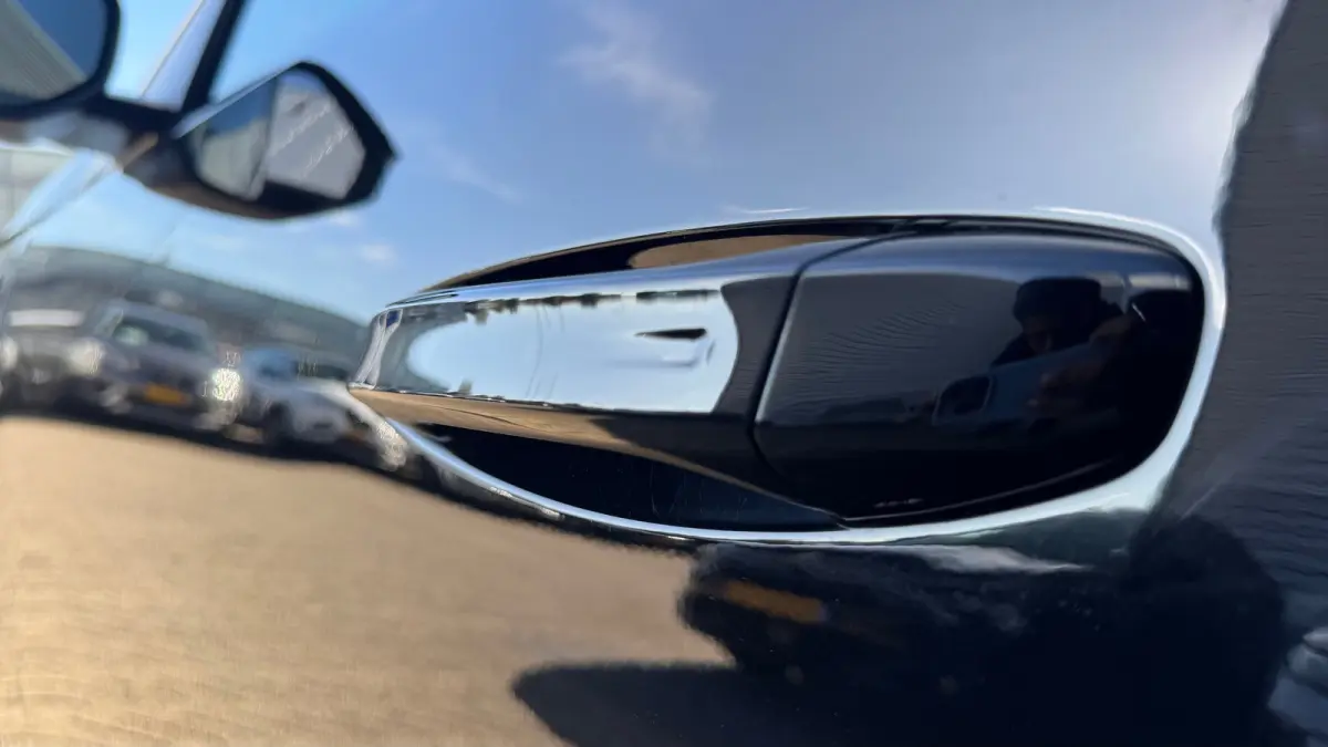 1.2 HYBRID 145PK GT AUTOMAAT / NAVI / LEDER / CLIMA / LED / PDC / 19" LMV / ALCANTARA / CAMERA / WINTERPAKKET / ADAPT. CRUISECONTROL / 1E EIGENAAR / NIEUWSTAAT !!
