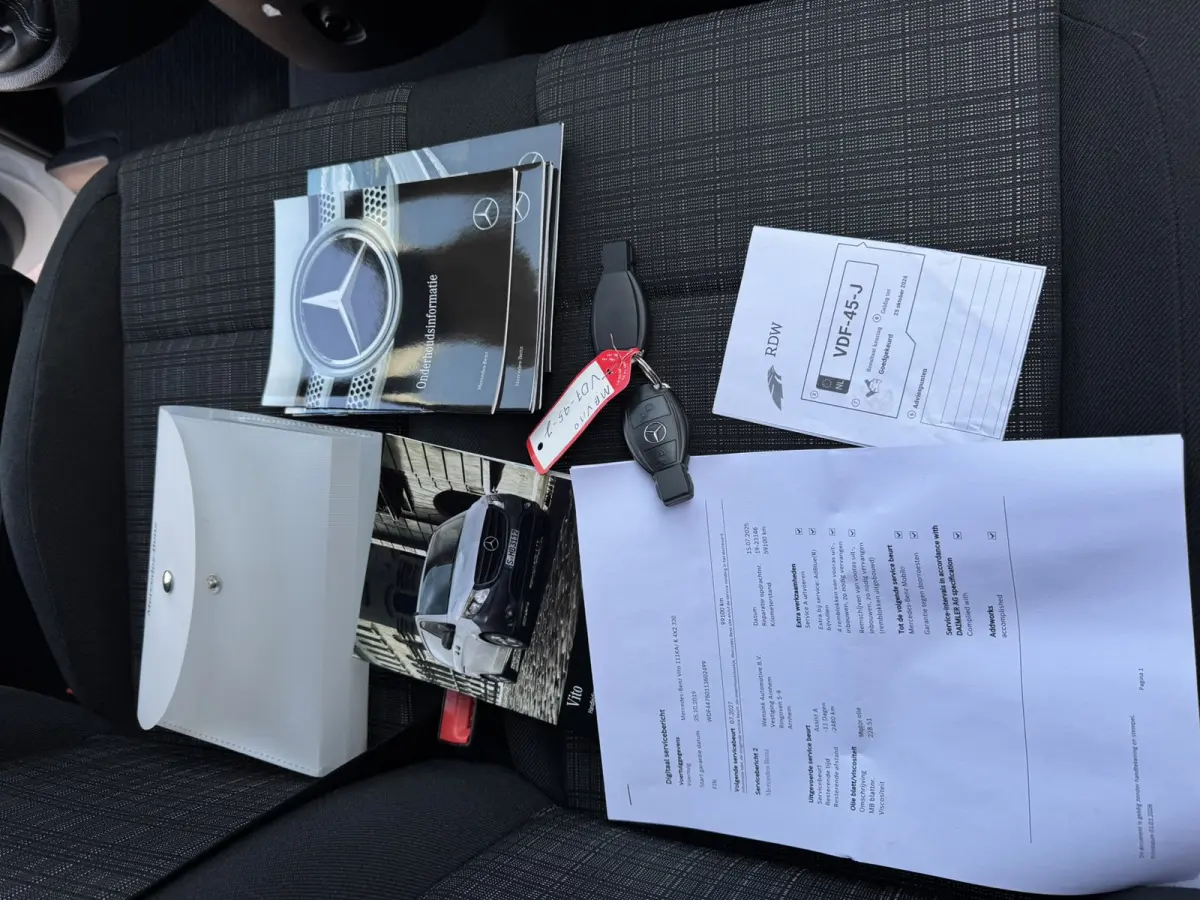 111 CDI Functional, Euro 6, 3 Persoons, Inbouw, Airco,