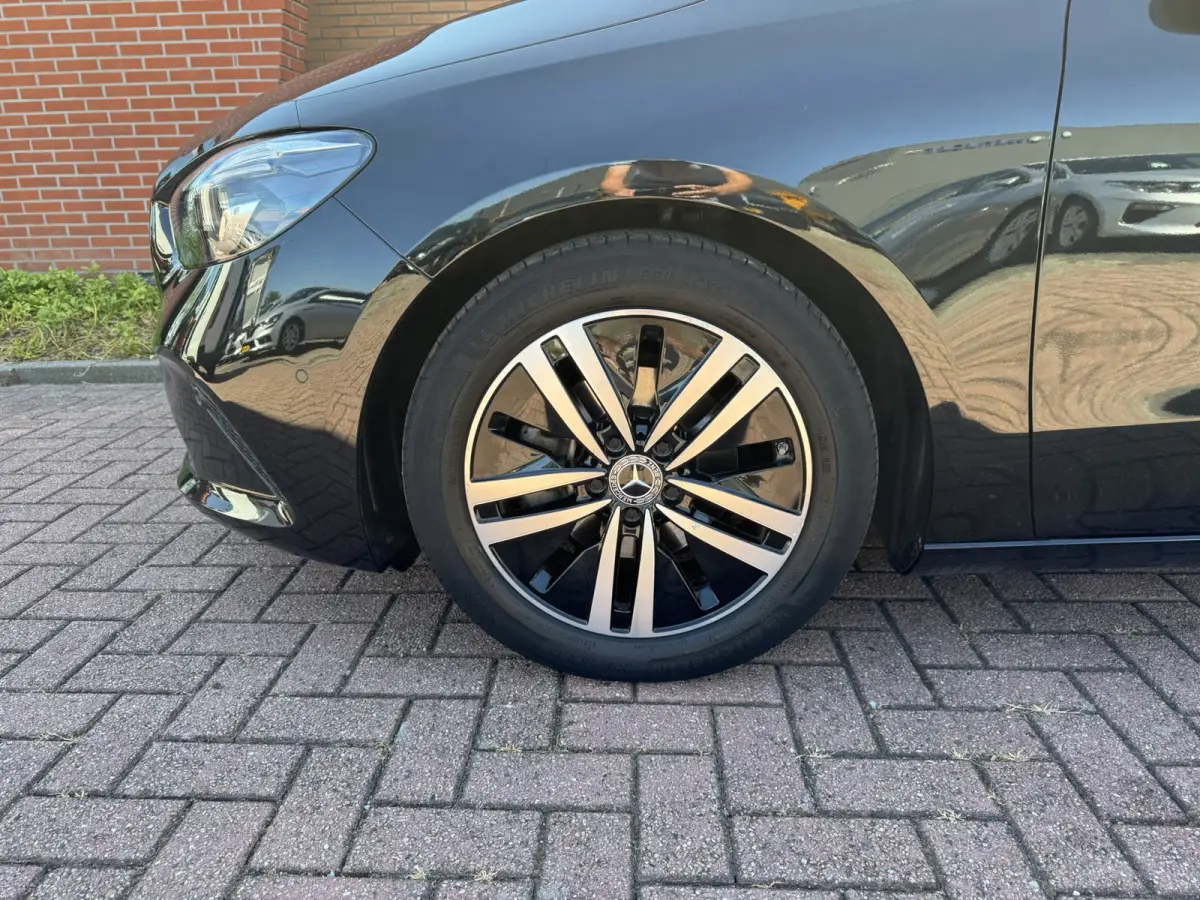 180 Business Solution Luxury, Automaat, Leder, Sfeer, Wide screen,