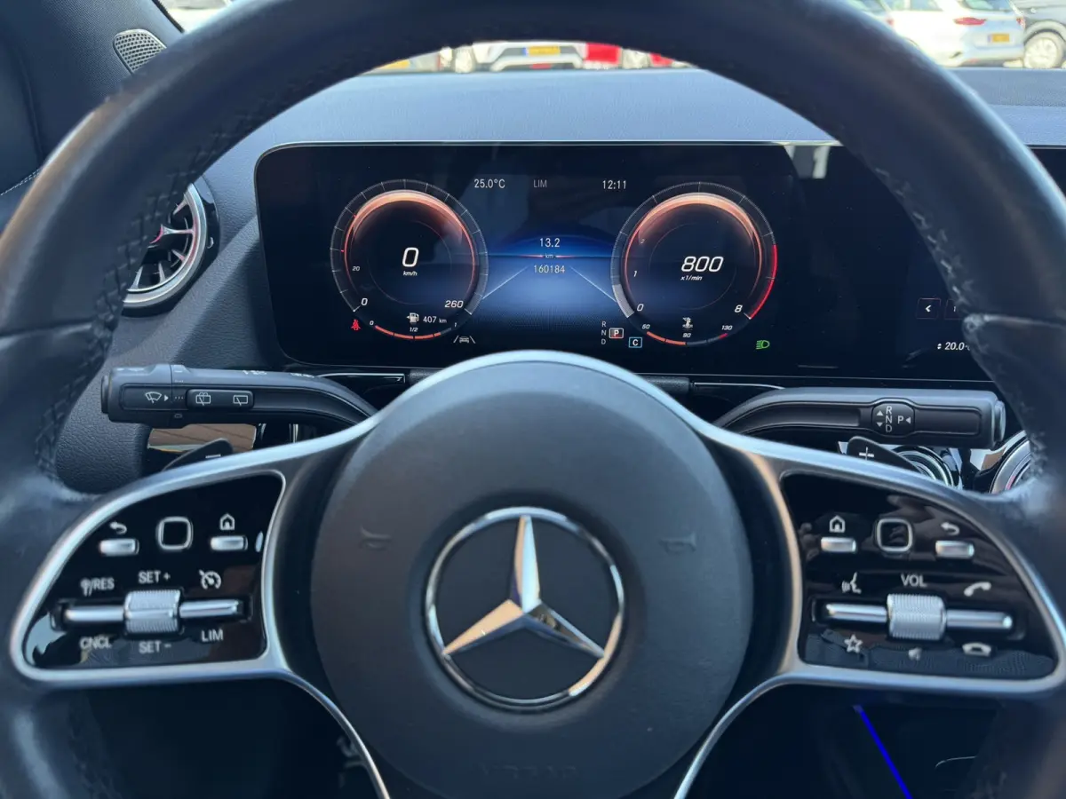 180 Business Solution Luxury, Automaat, Leder, Sfeer, Wide screen,