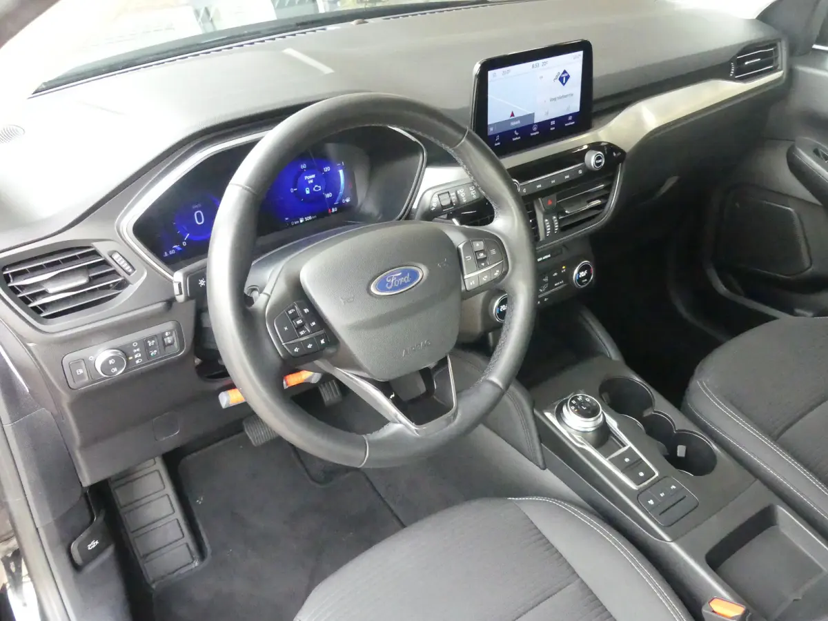 2.5 PHEV Titanium | CAMERA | PARKEERSENSOREN V+A | CRUISE | APPLE CARPLAY / ANDROID AUTO | NAVI | LMV 17" |