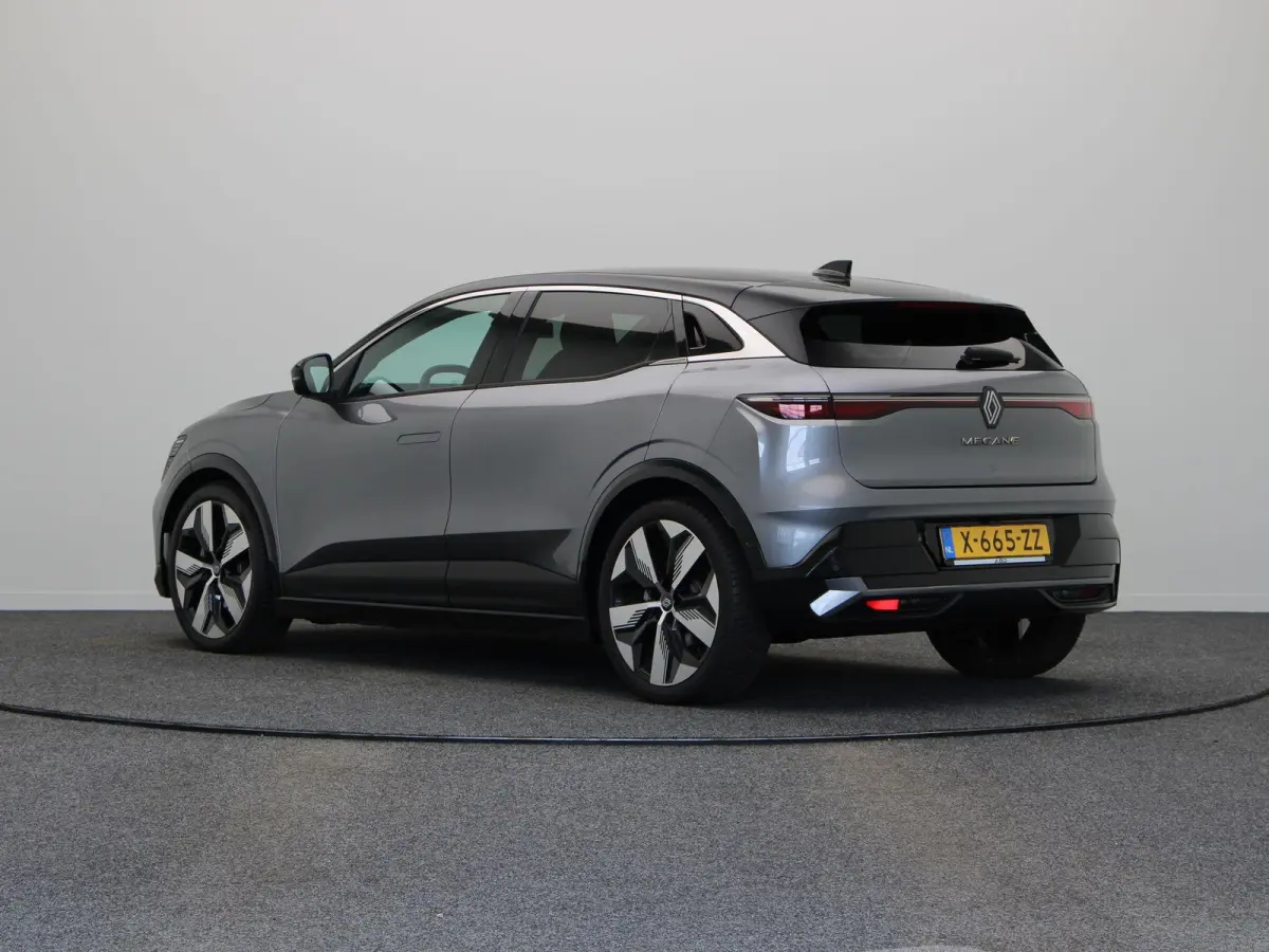 EV60 Optimum Charge Techno | 95 Soh | Stoel en Stuurwielverwarming | Adaptive Cruise |