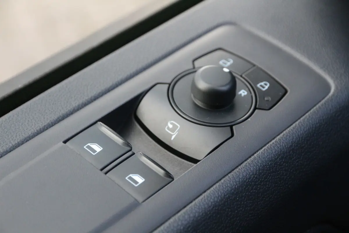 2.0 TDCI 136 | Aut. | DC | KAR-edition | Camera | Cruise | Clima..