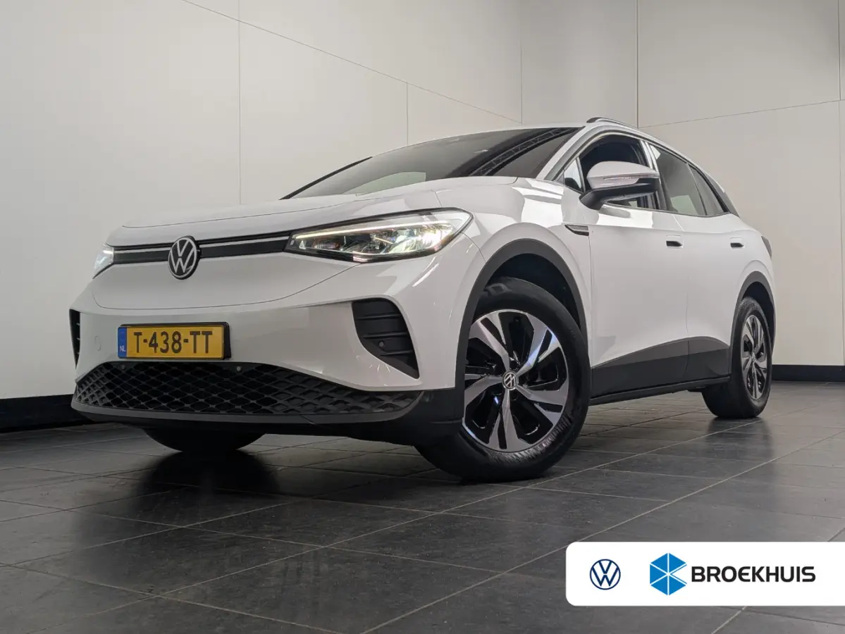 Pure 52 kWh l Adapt. Cr Control l Stoelverwarming l Keyless Start l 18" l Apple Car Play / Android l PDC V en A l