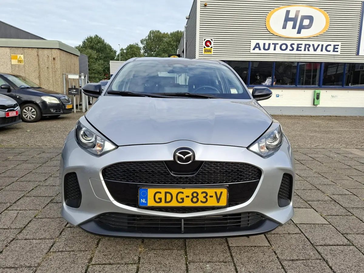 1.5 Hybrid Adaptive cruise Carplay Climate control Stoelverwarming Isofix