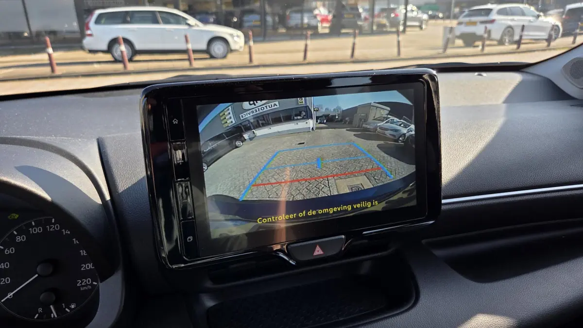 1.5 Hybrid Adaptive cruise Carplay Climate control Stoelverwarming Isofix