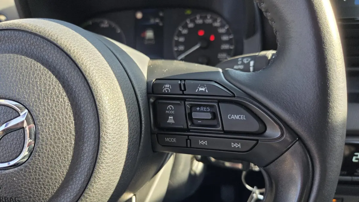1.5 Hybrid Adaptive cruise Carplay Climate control Stoelverwarming Isofix